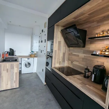 Hyper Centre Sur Yon - Spacieux Et Lumineux Appartement *