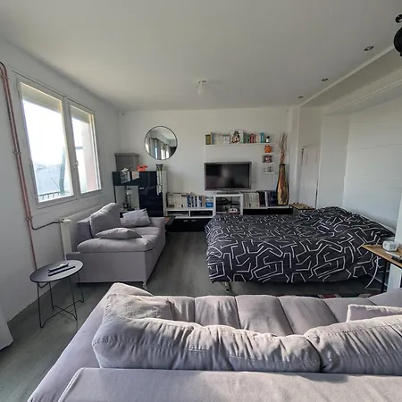 Hyper Centre Sur Yon - Spacieux Et Lumineux *