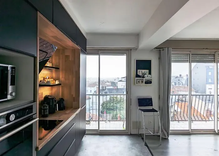 Hyper Centre Sur Yon - Spacieux Et Lumineux