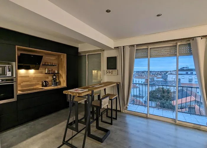 公寓 Hyper Centre Sur Yon - Spacieux Et Lumineux *